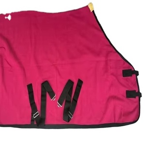 พรมเช็ดเท้าขนแกะแบบปรับแต่งได้สำหรับบ้านม้า - Product Image 1