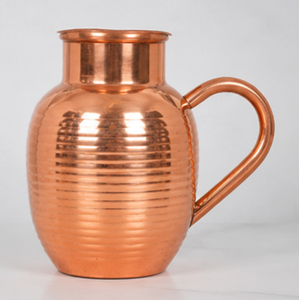 Mug en cuivre artisanal de style vintage avec poignée, carafe métallique, récipient en cuivre côtelé, pichet ayurvédique gravé - Product Image 2