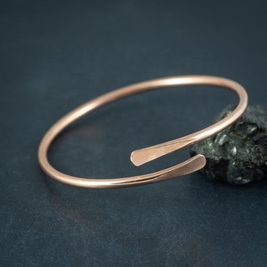 Chất Lượng Cao Vật Liệu Đồng Phụ Nữ Vòng Đeo Tay Trang Sức Set Mạ 18K Vàng Trang Sức Cuff Bangle Set Tại Giá Thấp Bởi Hàng Thủ Công Sang Trọng - Product Image 6
