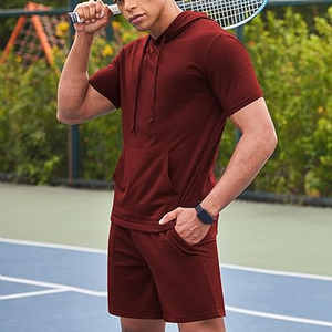 Ensemble décontracté streetwear pour homme : sweat à capuche et short en coton premium – Tenue d'été confortable et tendance pour la gym, le fitness et le quotidien - Product Image 3