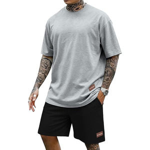Ensembles de survêtements pour hommes, tenues 2 pièces, ensembles de sport, t-shirts décontractés et shorts, survêtement pour les voyages et les vacances d'été - Product Image 1