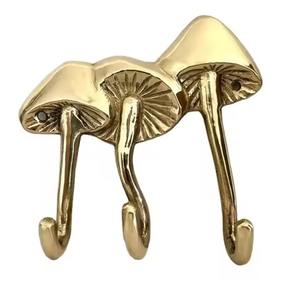 Ganchos de pared metálicos de estilo elegante para la entrada, organizador de pared para colgar abrigos, sombreros y bolsos. - Product Image 3