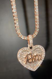 Pendentif personnalisé avec nom, collier avec pendentif en forme de cœur, moissanite naturelle VVS1, pendentif baguette serti de pierres, cadeau pour elle - Product Image 5