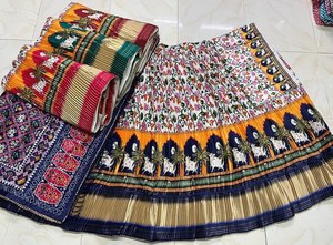 Conjunto de Lehenga Choli de Seda Estampada Dola para Mujer Adulta, Navratri 2026 |   Jari Border, Prendas Semi-Cosidas para Garba y Eventos Festivos - Product Image 3