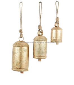 Antique Vintage Lot de 3 Cloches de Vache Fait à la Main Rustique Métal Décor de Noël Corde de Jute Technique de Coulée Traditionnelle Impression Offset - Product Image 2