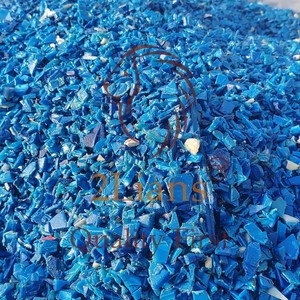 Gránulos Irregulares de HDPE Azul 2Lians, Reciclados, Grado de Moldeo por Soplado, Alta Resistencia al Impacto, Sin Lavar, para Equipamiento Deportivo Japonés - Product Image 3