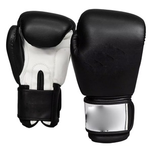 Gants de boxe MMA personnalisés 8OZ avec logo imprimé en PU pour fermeture unisexe, pour entraînement et sparring sur sac de frappe lourd - Product Image 5