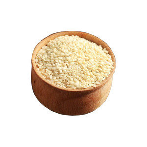 Graines de sésame purées décortiquées et séchées, saveur fraîche, emballées en sacs standard pour importateurs et sources d'approvisionnement internationaux - Product Image 1