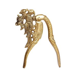 Ouvre-noix Sarota en laiton Art Déco, pince robuste, écologique, outil artistique multi-usages pour noix, amandes, noix de pécan et fruits de mer - Product Image 4