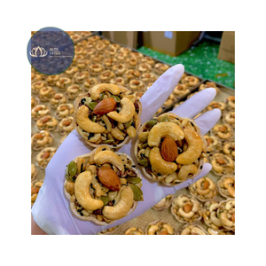 Más Vendido: Rebanadas de Tarta de Frutos Secos Mixtos Horneados de Alta Energía de Vietnam, Snack Saludable para Oficina, Empaque en Vaso, Proveedor OEM - Product Image 1