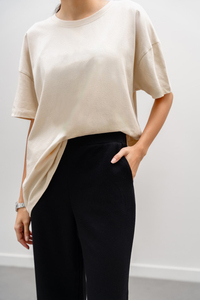 Buy Low MOQ Women's <b>T</b>-<b>shirts</b> Oversized Fashion <b>T</b>-<b>Shirts</b> Manufacturer Custom Women's Oversized Casual Cotton Tee - Product Image 5