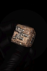 Anillo Personalizado con Letra Grabada, Diamante Moissanite VS+ con Acabado en Oro, Plata de Ley 925, Estilo Hip Hop, para Aniversario - Product Image 4