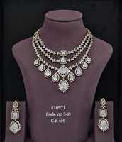 10971 Collier et boucles d'oreilles en laiton plaqué rhodium avec zircone cubique rouge, design superposé, bijoux de mariée pour mariage et fête