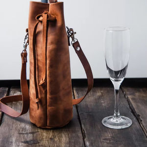 Imra Impex - Elegante y Estilosa Bolsa de Cuero para Vino con Asa, Funda Protectora Impermeable y a Prueba de Polvo - Product Image 1