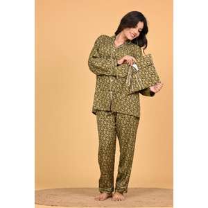 Conjunto de Pijama Boho para Mujer, Estampado Floral, Polycrape, Casual, para Todas las Temporadas, Suave, Transpirable, Manga Larga - Product Image 1