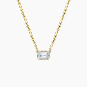 Collier à chaîne de perles avec diamants taille émeraude sertis clos - Product Image 1
