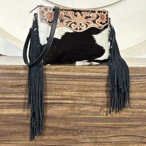 กระเป๋าหนังวัวแท้สลักลายด้วยมือ ดีไซน์รูปนกอินทรี พร้อมพู่ห้อยขนาดใหญ่ กระเป๋าสะพายข้างแฟชั่นสำหรับผู้หญิง เหมาะสำหรับการเดินทาง - Product Image 6