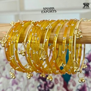 SMARK EXPORTS Juego de Brazaletes de Cristal Kashmiri Dorado Hechos a Mano de Primera Calidad, Ghungroo, Joyería Étnica Tradicional para Novias, 16 Piezas para Mujer - Product Image 4
