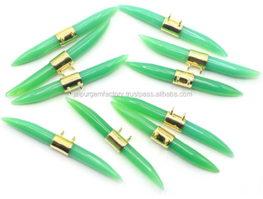 สีเขียวอ่อน