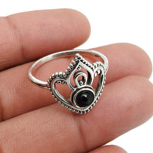 Anillo Bohemio de Plata de Ley 925 de Lujo con Piedra de Ónix Negra en Engaste de Bisel, Anillo Bohemio para Boda o Fiesta - Product Image 4
