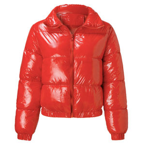 Chaqueta Acolchada con Capucha Gruesa, Impermeable y Transpirable, con Estampado Frontal, para Mujer, Estilo Casual Urbano, Venta al Por Mayor OEM - Product Image 2