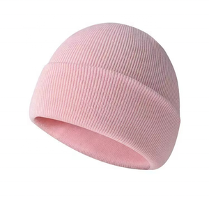 Gorro de esquí de invierno unisex de alta calidad con imagen bordada OEM, transpirable, impermeable, con etiqueta tejida teñida y logotipo personalizado para viajes. - Product Image 1