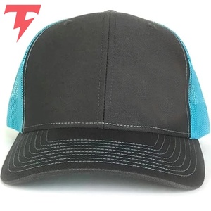 Gorra trucker premium con espalda de malla, diseñada para brindar comodidad, transpirabilidad y durabilidad, lo que la convierte en perfecta para deportes, viajes y actividades al aire libre. - Product Image 1