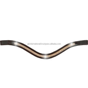 Diadema para caballo de cuero genuino negro y havana con canal vacío y dos filas de cristales dorados brillantes incrustados, estilo diamante. - Product Image 4