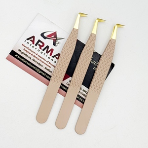 Pinzas Profesionales para Extensión de Pestañas de 90 Grados con Punta Dorada de 24K, Pinzas Sostenibles para Extensión de Pestañas con Marca Privada - Product Image 2