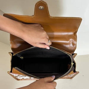 New Wholesale Manufacturer Western Floral <b>Tooled</b> Genuine <b>Leather</b> Crossbody Bag Genuine Cowhide <b>Leather</b> Women's Messenger Handbag - Product Image 6