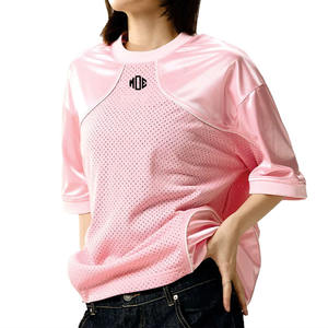 Jersey de Fútbol Americano Rosa Ligero de Malla con MOQ Bajo, Estilo Oversize Urbano, Ropa Personalizada para Equipos de Fútbol, Suministro OEM para Pedidos al por Mayor - Product Image 5