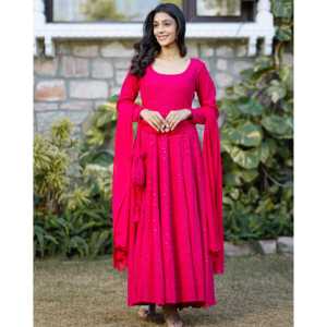 Ensemble de costume en mousseline de soie rose orné de broderies Chikankari avec sac Potli, taille XS - Product Image 6