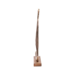 Escultura de Fútbol Metálica Hecha a Mano, Decoración Contemporánea para Mesa, Figura Artística para Sala de Estar - Product Image 4