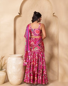 Sari KV con Estampado Floral, Pre-Drapeado, de Doble Capa, con Blusa - Product Image 6