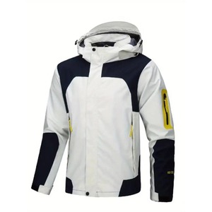 Fabricante de Chaquetas Impermeables que Ofrece Chaquetas Personalizadas para Marcas de Actividades al Aire Libre, Tiendas Minoristas e Importadores - Product Image 6