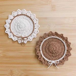 แผ่นรองแก้วถักมือลายระบายขอบ ดีไซน์ผ้าฝ้ายสีขาวครีม สำหรับป้องกันเครื่องดื่มร้อน สไตล์โบโฮ สำหรับห้องนั่งเล่นสไตล์เรียบง่าย - Product Image 1