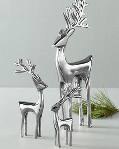 Elegant Silver Finish Aluminum Reindeer Table Centerpiece Stylish <b>Christmas</b> Deer Statue For Table Decoration - Product Image 1