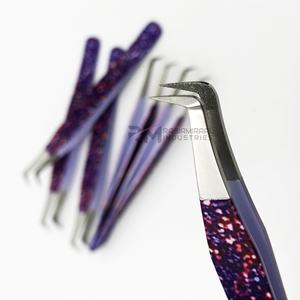 Pinzas para Pestañas de Acero Inoxidable de Marca Propia RMI con Punta Plateada - Agarre Duradero y Preciso para Extensiones de Pestañas de Volumen - Product Image 3