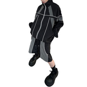 Conjunto Deportivo de 2 Piezas de Alta Calidad, Nuevo Modelo 2025, Chaqueta Cortavientos con Cierre y Pantalones Cortos de Nailon Sublimado Personalizado, Venta al Por Mayor - Product Image 6