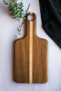 Planche à découper rectangulaire en bois écologique faite à la main avec surfaces de découpe en bois de manguier, d'acacia et de sheesham, compatible lave-vaisselle - Product Image 6