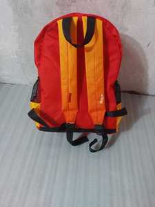 Sacs à dos unisexes Prime Bags avec logo personnalisé par sublimation, en polyester 600D, à usage quotidien, avec cadre externe, fermeture éclair, imperméables et arqués - Product Image 3