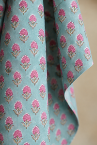Cortinas y Cortineros Florales Vintage de Algodón 100% Ecológico con Estampado Artesanal, Cortinas Translúcidas Personalizadas para Puertas - Product Image 4