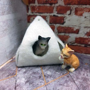 Miniature PVC Cat <b>Doll</b> House <b>Accessory</b> Set Curious Kitten Figures Decorative Pet Room Scene for 14 Years and Up - Product Image 4