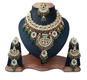 Parure de mariée indienne en laiton royal plaqué rhodium avec zircon, style ethnique, motif floral, pour femme, idéale pour fiançailles, mariage, anniversaire ou fête - Product Image 3