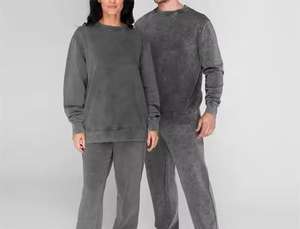 ผู้ผลิตเสื้อสเวตเชิ้ตแขนยาวทรงหลวม คอเต่า ปักลาย สำหรับผู้หญิง - Product Image 5