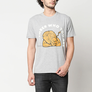 Camiseta de Manga Corta Gris para Hombre con Estampado de León, Cuello Redondo, Corte Regular, Algodón Jersey, Estilo Casual - Product Image 1