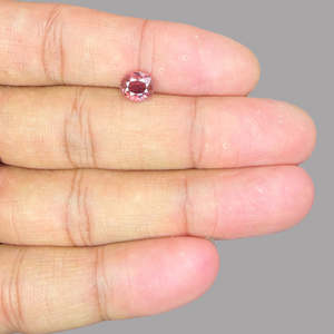 ทัวร์มาลีนรูเบลไลต์ธรรมชาติ 1.18 กะรัต พลอยเม็ดเดี่ยว - Product Image 2
