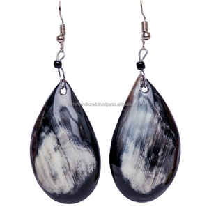 Pendientes Colgantes Artesanales de Cuerno de Búfalo de Alta Calidad, Joyería de Moda para Mujer, Certificados por IGI, Ideales para Fiestas, Hechos en India - Product Image 1