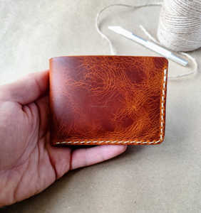 Cartera Bifold Clásica Hecha a Mano de Cuero Genuino con Bloqueo RFID, Cierre Abierto y Elegante para Hombre BFW-0090 - Product Image 6