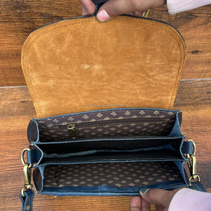 กระเป๋าถือหนังวัวแท้มาใหม่สำหรับผู้หญิงกระเป๋าหนังวัวแท้ดีไซน์ใหม่กระเป๋าสลิงลำลองสไตล์ตะวันตกกระเป๋าหนังแท้ - Product Image 5